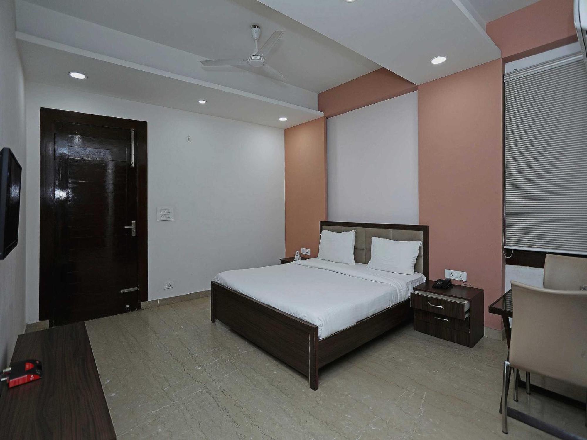Gangapur  Hotel O Pravin Executive מראה חיצוני תמונה