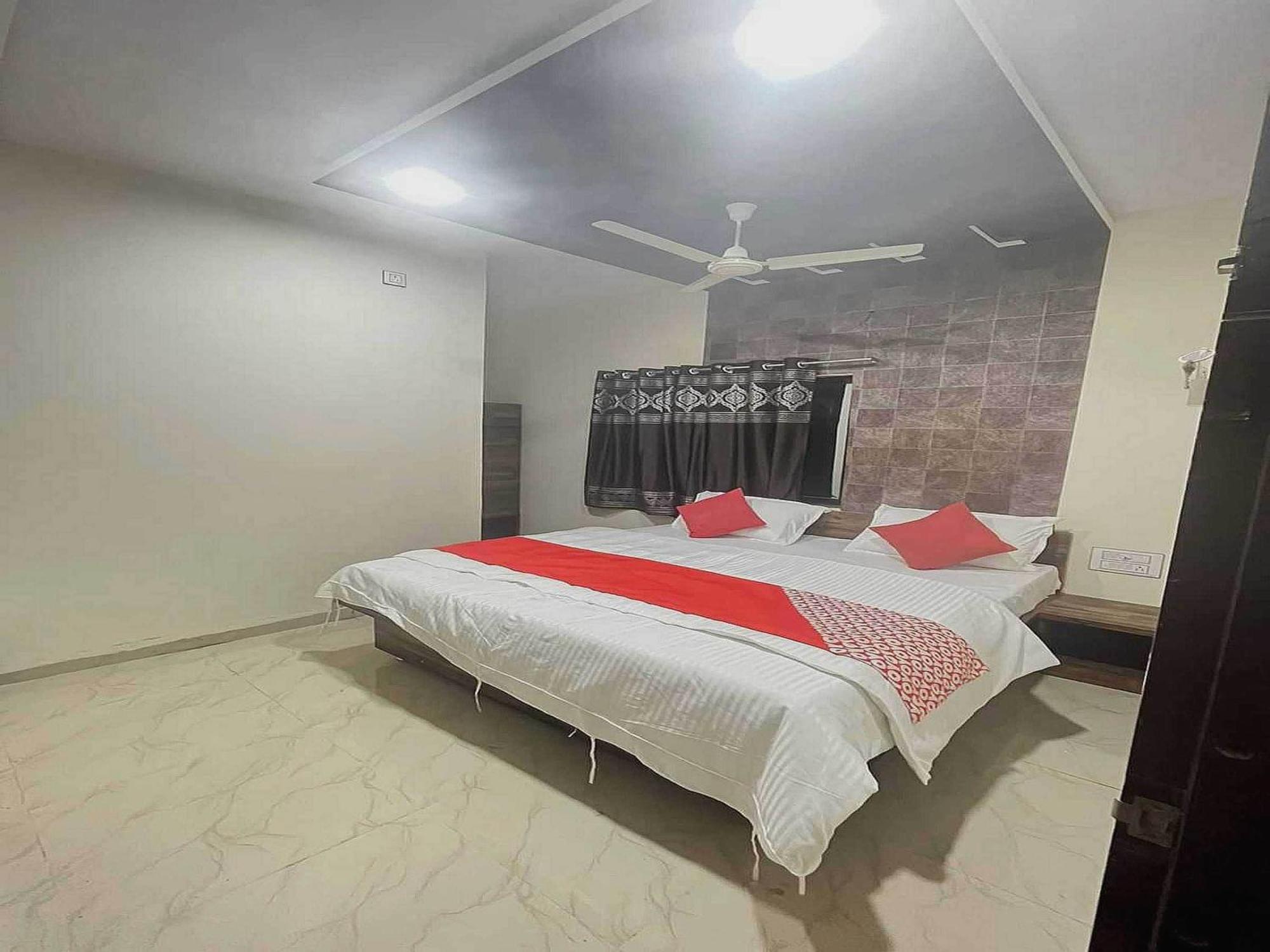 Gangapur  Hotel O Pravin Executive מראה חיצוני תמונה